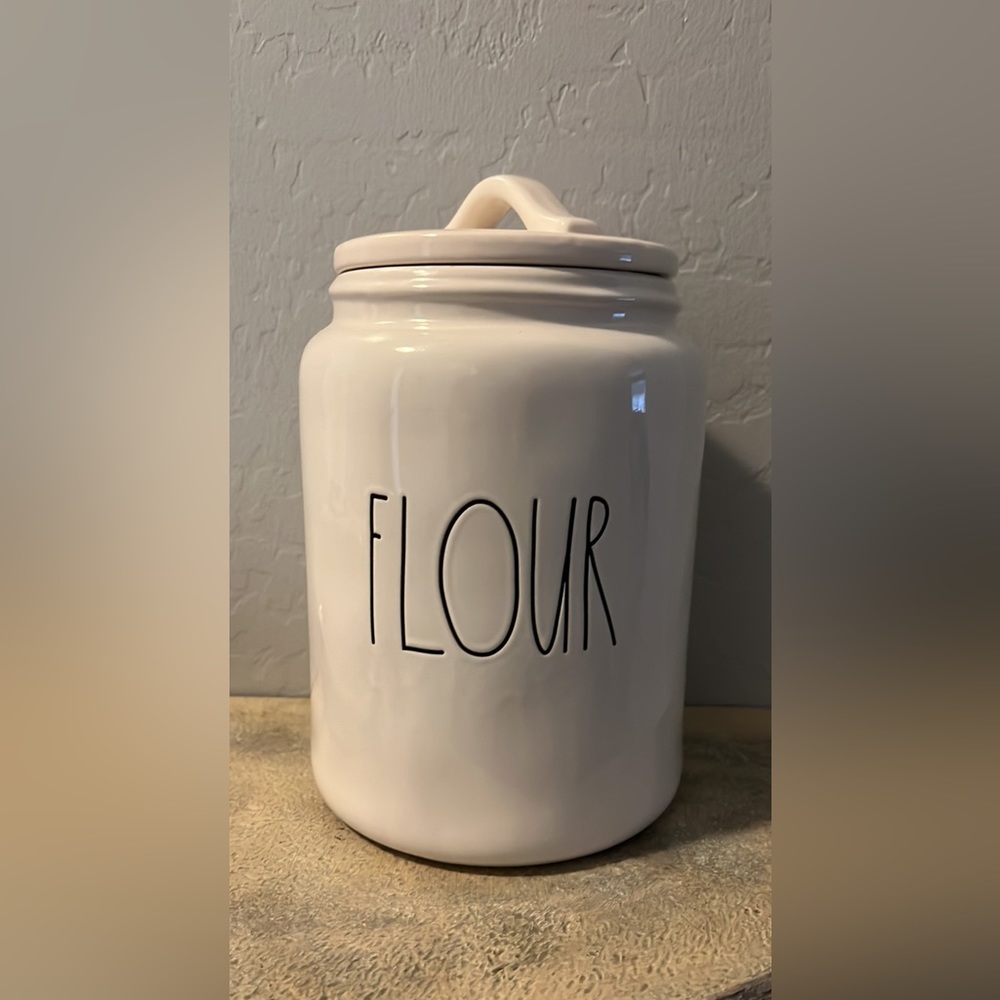 Rae Dunn Flour Canister